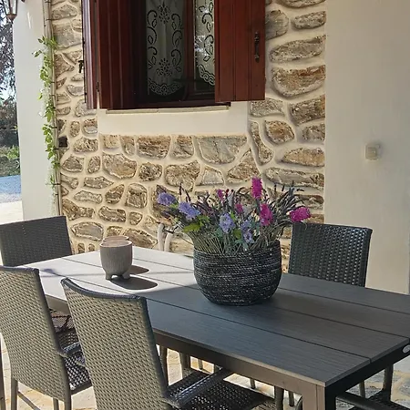 בית נופש Aggelos Gardenhouse Of וולוס