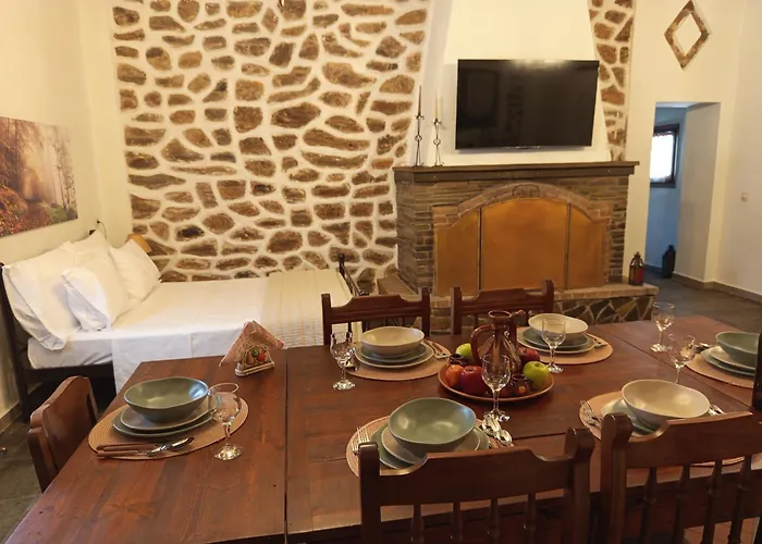 Aggelos Gardenhouse Of *