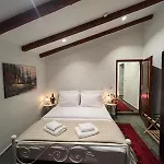 Aggelos Gardenhouse Of