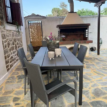 Aggelos Gardenhouse Of Volos